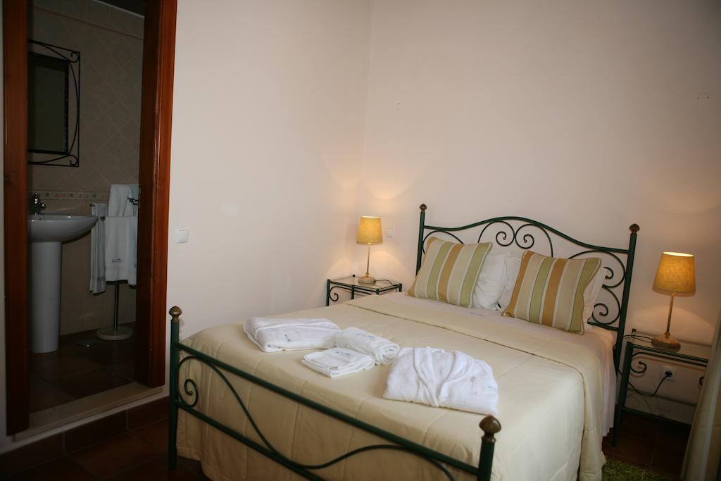 Casa Antiga Bed and Breakfast Odeceixe Buitenkant foto