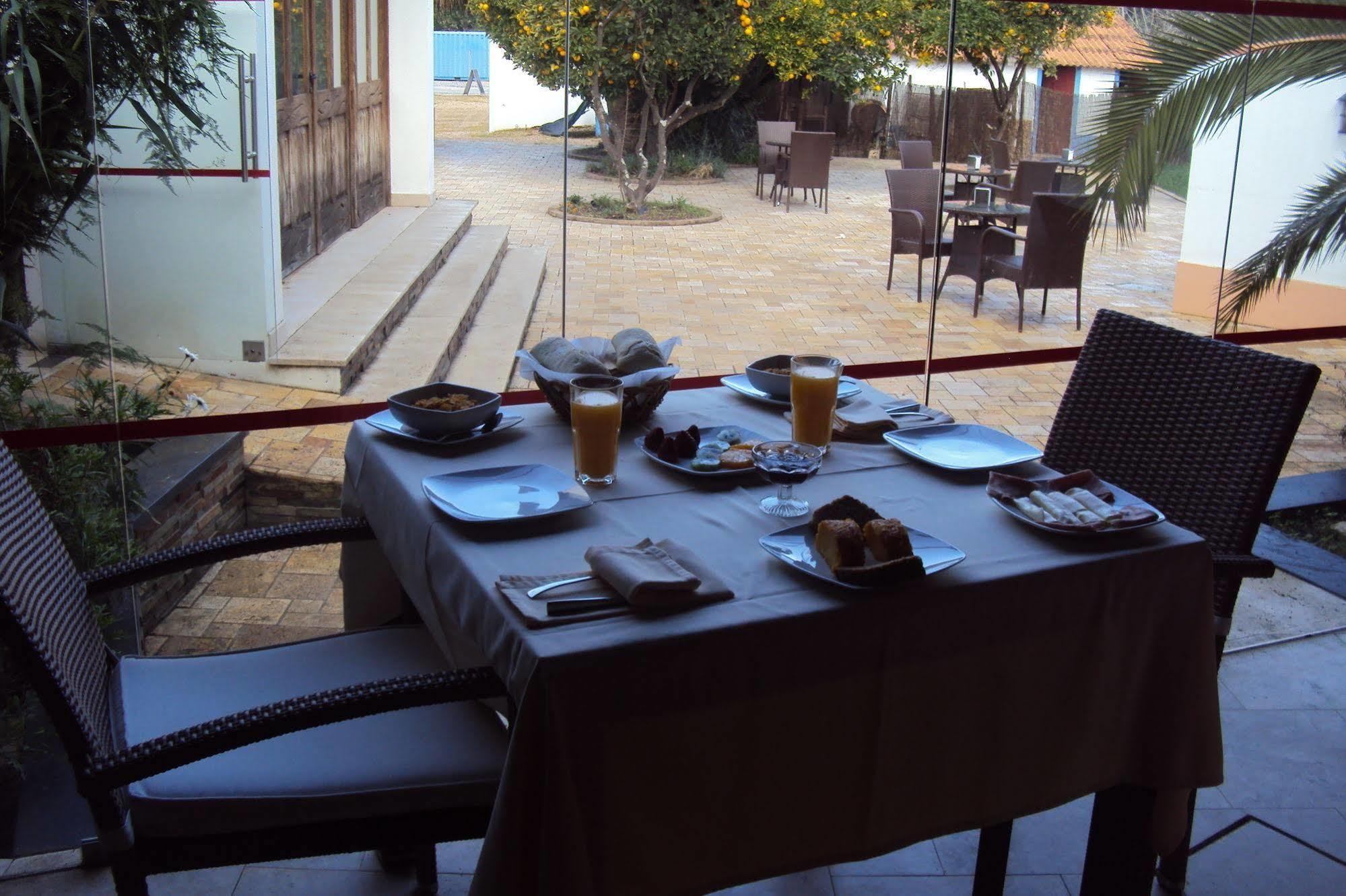 Casa Antiga Bed and Breakfast Odeceixe Buitenkant foto